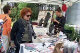 atelier, marché à thèmes, loisirs, créations, vannerie,forgeron, coutellerie, bijoux, chapeaux, savonnerie