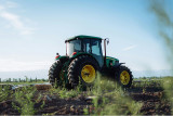 défilé tracteur noël