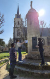 La lanterne des morts et l'église Saint-Pierre des Moutiers-en-Retz
