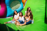 structures gonflables la plaine sur mer parc jeux interactifs la plaine sur mer soirée ados