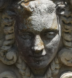 mascaron-visage-briord-facade-sud-41155