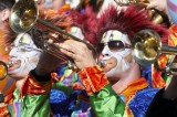 Carnaval de printemps Pornic char défilé roi