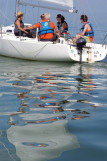 Sortie en mer à bord d'un voilier avec un skipper