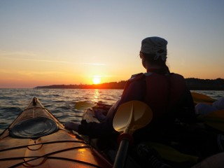 Balade en kayak au coucher du soleil