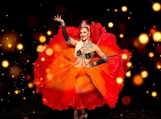 DINER SPECTACLE: CABARET CAPRICE PORNIC