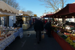 Markt in Tharon