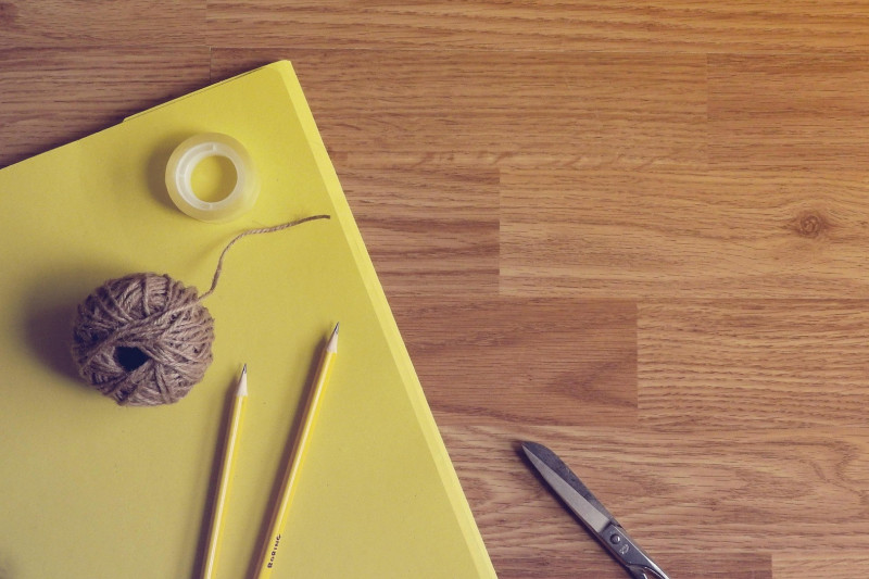 Atelier bricolage - fabrication d'une carte glace