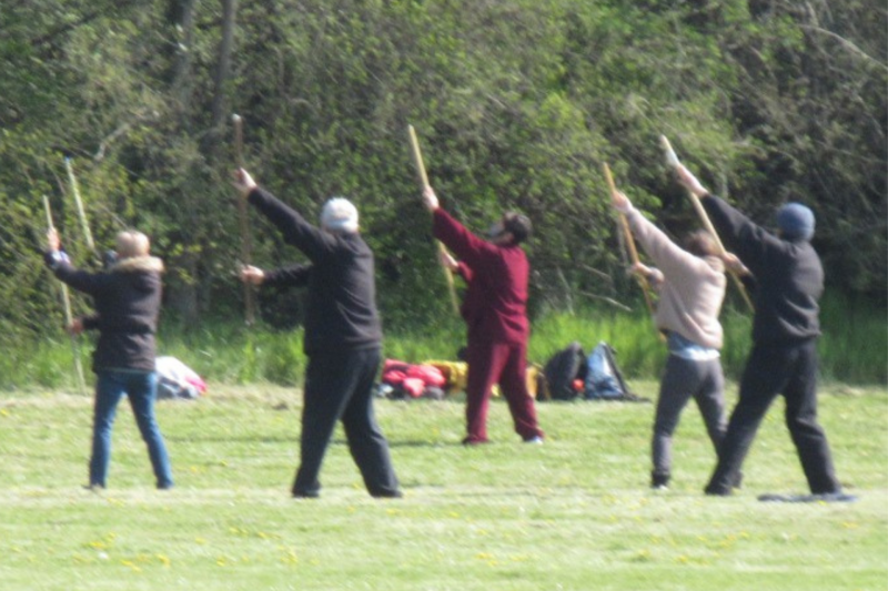Saturday morning workshops - Qi Gong et bâton association bien-être énergie Saint Michel Chef Destination Pornic