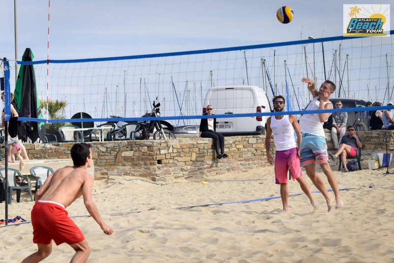 BEACH VOLLEY PORNIC