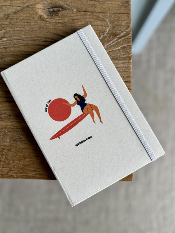 Carnet surfeuse Destination Pornic