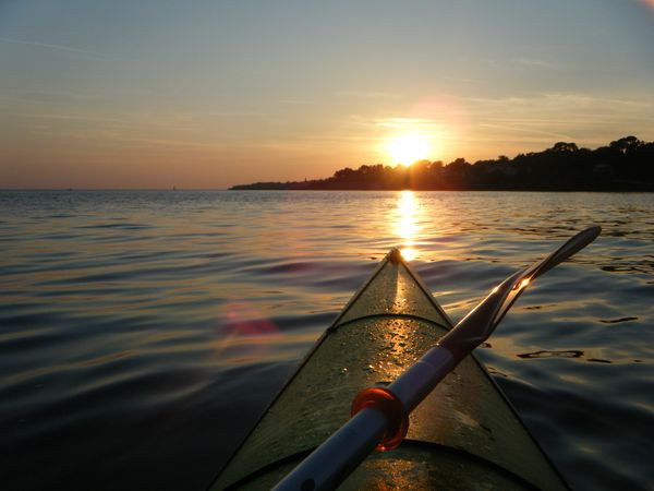 Balade en kayak au coucher de soleil