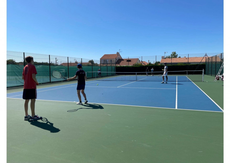 Court de tennis extérieur Pornic