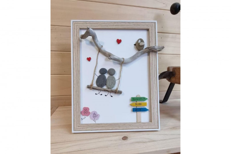 atelier couture tableau en galet enfant parent famille prefailles destination pornic restaurant le centre les ateliers de maia