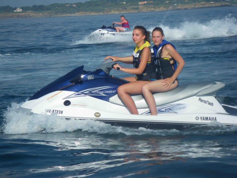 Espace Aventures, jet ski