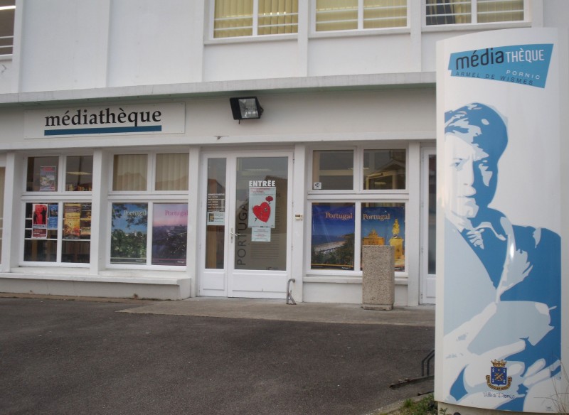 EXPOSITION:HISTOIRES DE FAUSSES NOUVELLES