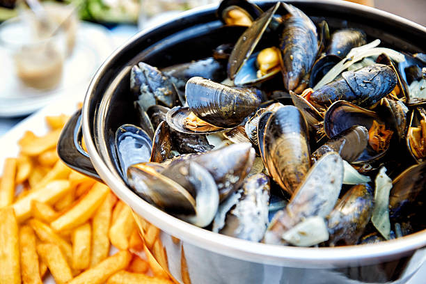 fête de la moule frites la plaine sur mer  port giraud