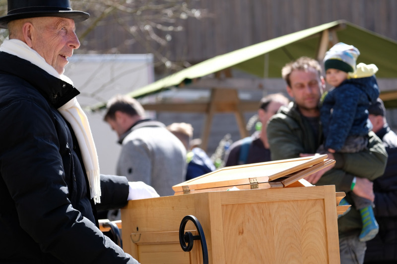 L' été au parc - Concert de Monsieur Léon et son orgue de barbarie