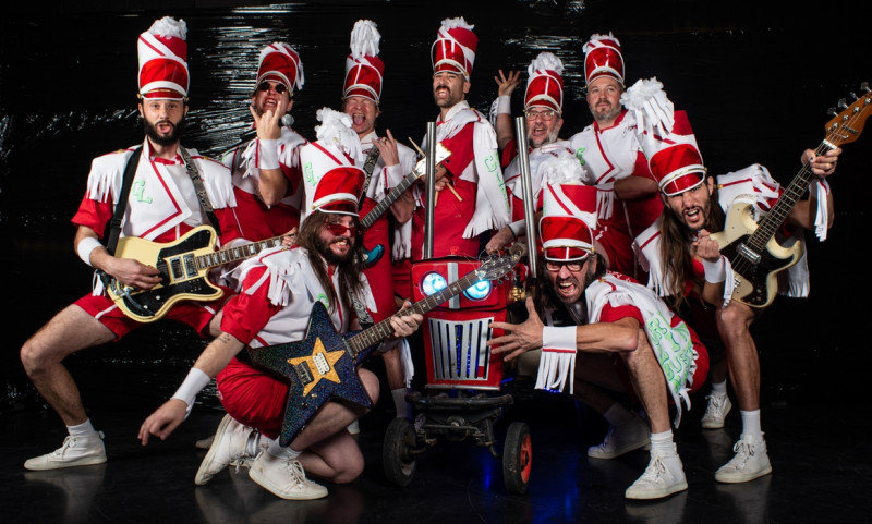 LA DEFERLANTE: GREENLINE MARCHING BAND PORNIC