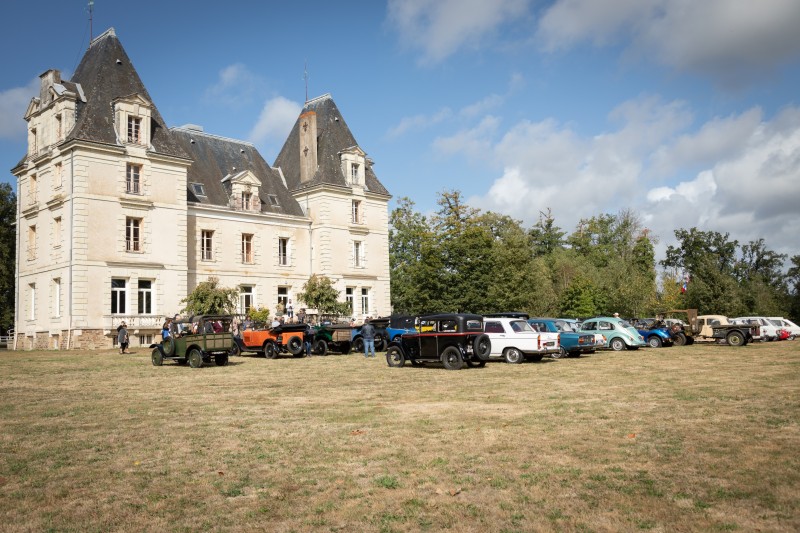 LE CHATEAU DE NOIRBREUIL - CHAUMES EN RETZ