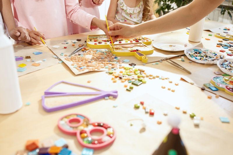 Ateliers créatifs enfants Villeneuve Bourgneuf