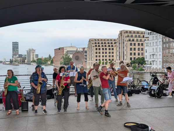 concert jardin des lakas la plaine sur mer orchestre