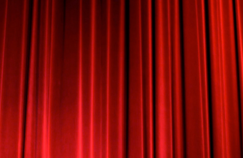 PIECE DE THEATRE PORNIC