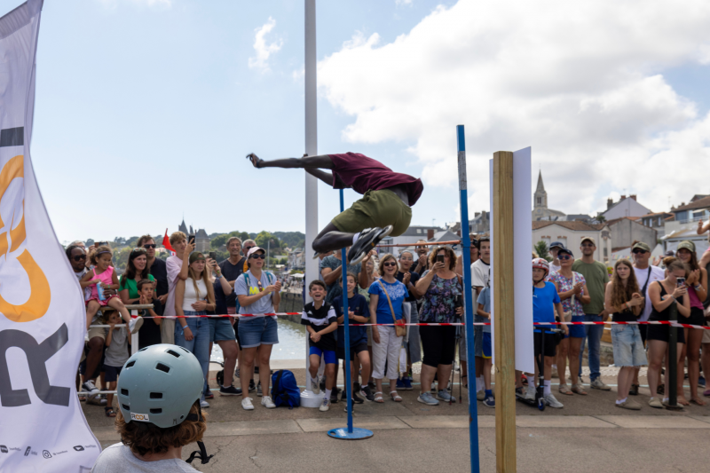 Ride in Pornic – Water Sports – Town Hall – Destination Pornic