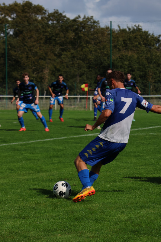 Seniors R2 Pornic Foot