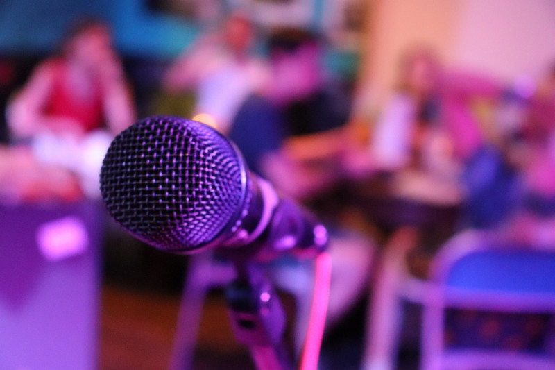 karaoke chansons chant amis famille