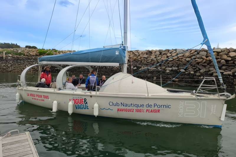 Sortie famille sur voilier collectif club nautique Pornic cote de jade