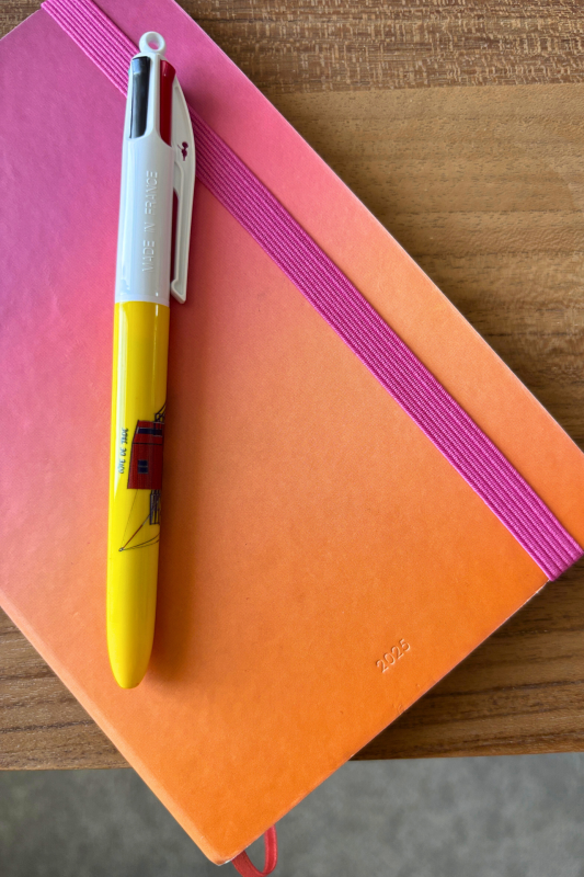 Stylo BIC 4 couleurs, pêcherie