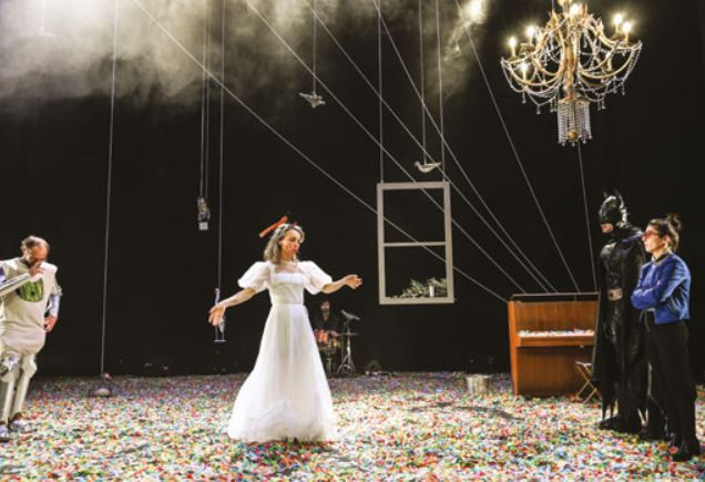 Théâtre: une pièce sous influence pornic