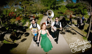 Un Noël féérique  2025  à Pornic sassy swingers