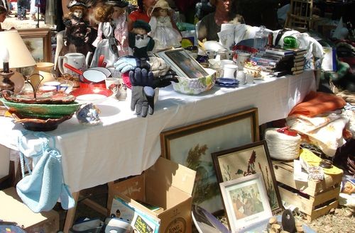 VIDE GRENIER- PORNIC-STE MARIE SUR MER