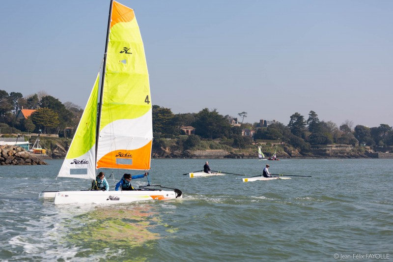 LIGHT SAILING