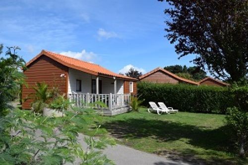 Extérieur camping 4 étoiles la boutinardière a pornic proche plage avec piscines